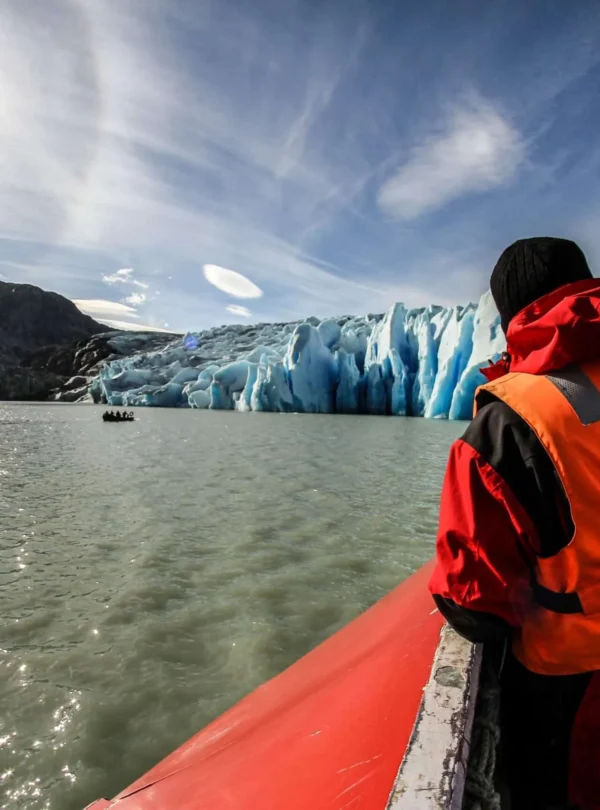 Navegacion-Glaciar-Grey-scaled.jpg NIKOS ADVENTURE